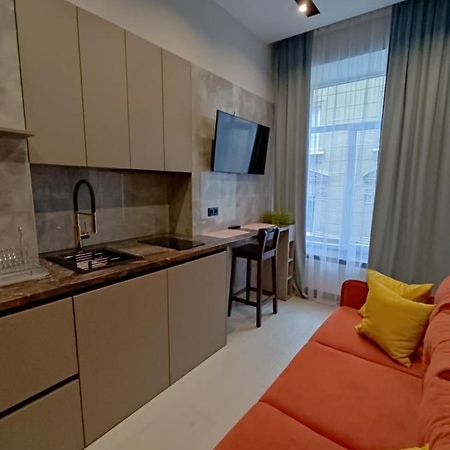 Brativ Rohatynciv 32 Lviv Exterior photo