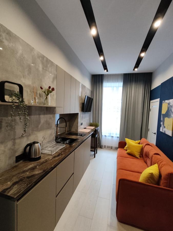 Brativ Rohatynciv 32 Lviv Exterior photo
